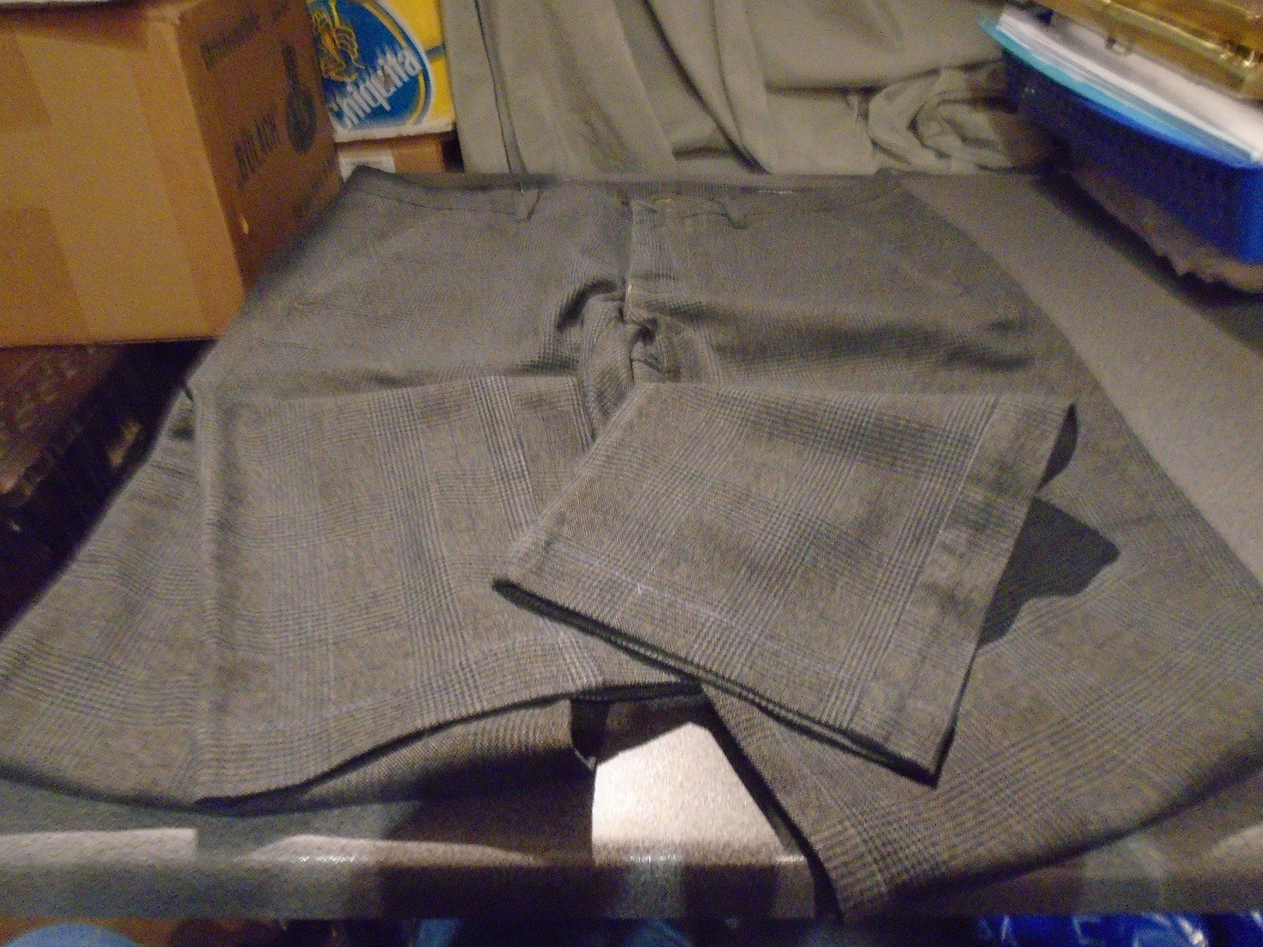 Pantaloni: Hose ca. Grösse M, Mason's grau/schwarz kariert – Usato da Zürich venduto da abraxas1291