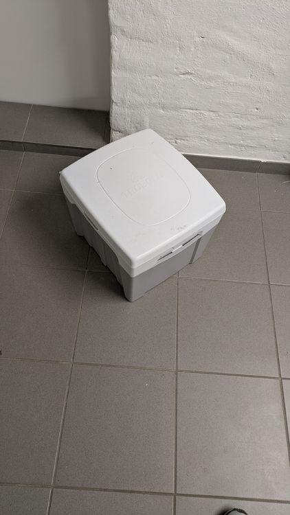 WC: Trockentoilette unbenutzt  – Neu und originalverpackt aus Basel von kar_sf2t 2