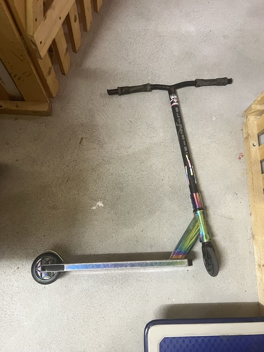 Scooter: Stunt Scooter Blunt Envy Modell   – Usato da Inwil venduto da rene_st 1