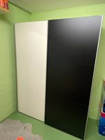 Schiebetürkasten schwarz/weiss