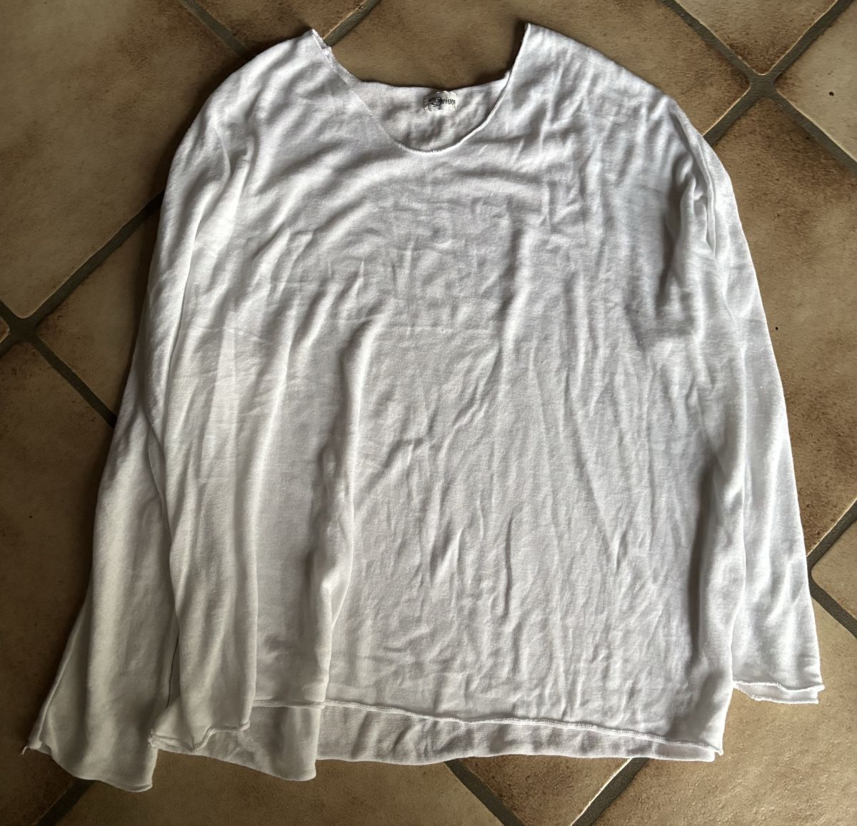 Lots de vêtements: Kleiderpaket weiss Damen Gr. S/M – Neuf (Voir description) à Erlinsbach par moseco 4