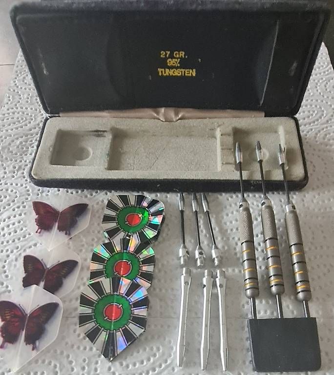 Bogenschiessen: A vendre set de fléchettes pro – Gebraucht aus Oulens-sous-Echallens von raynald1