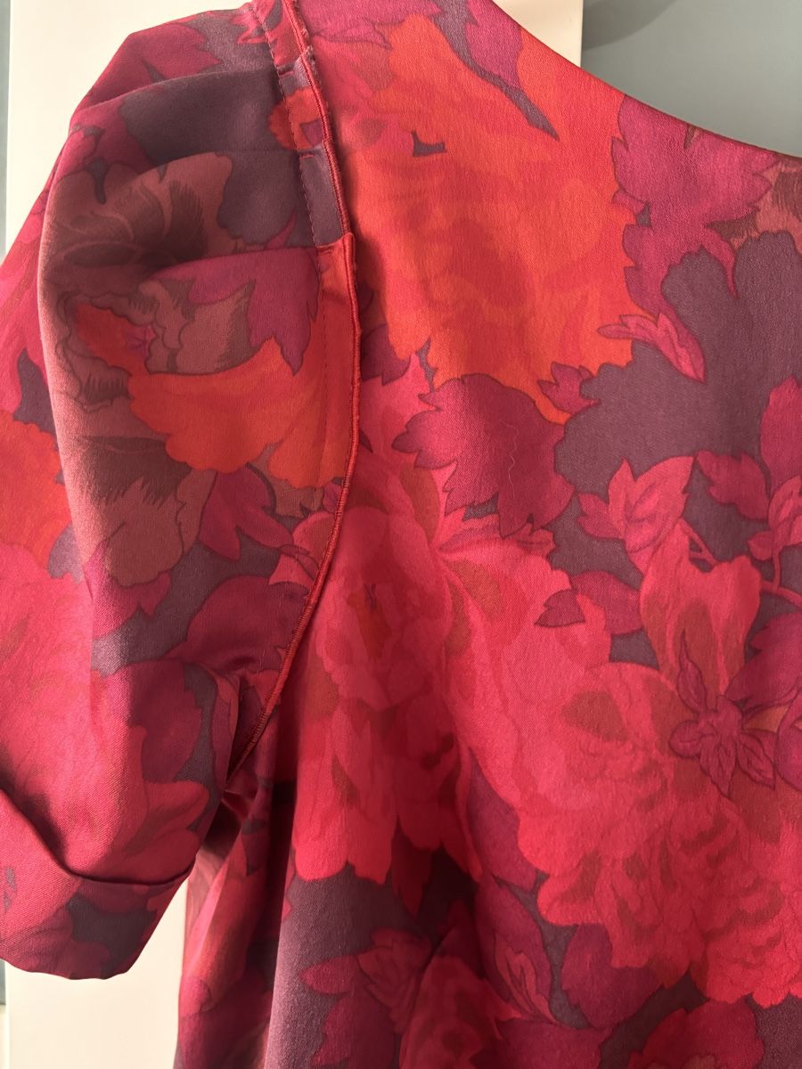 Vestiti: Floral Dress – Usato da Männedorf venduto da any_zdm5 6