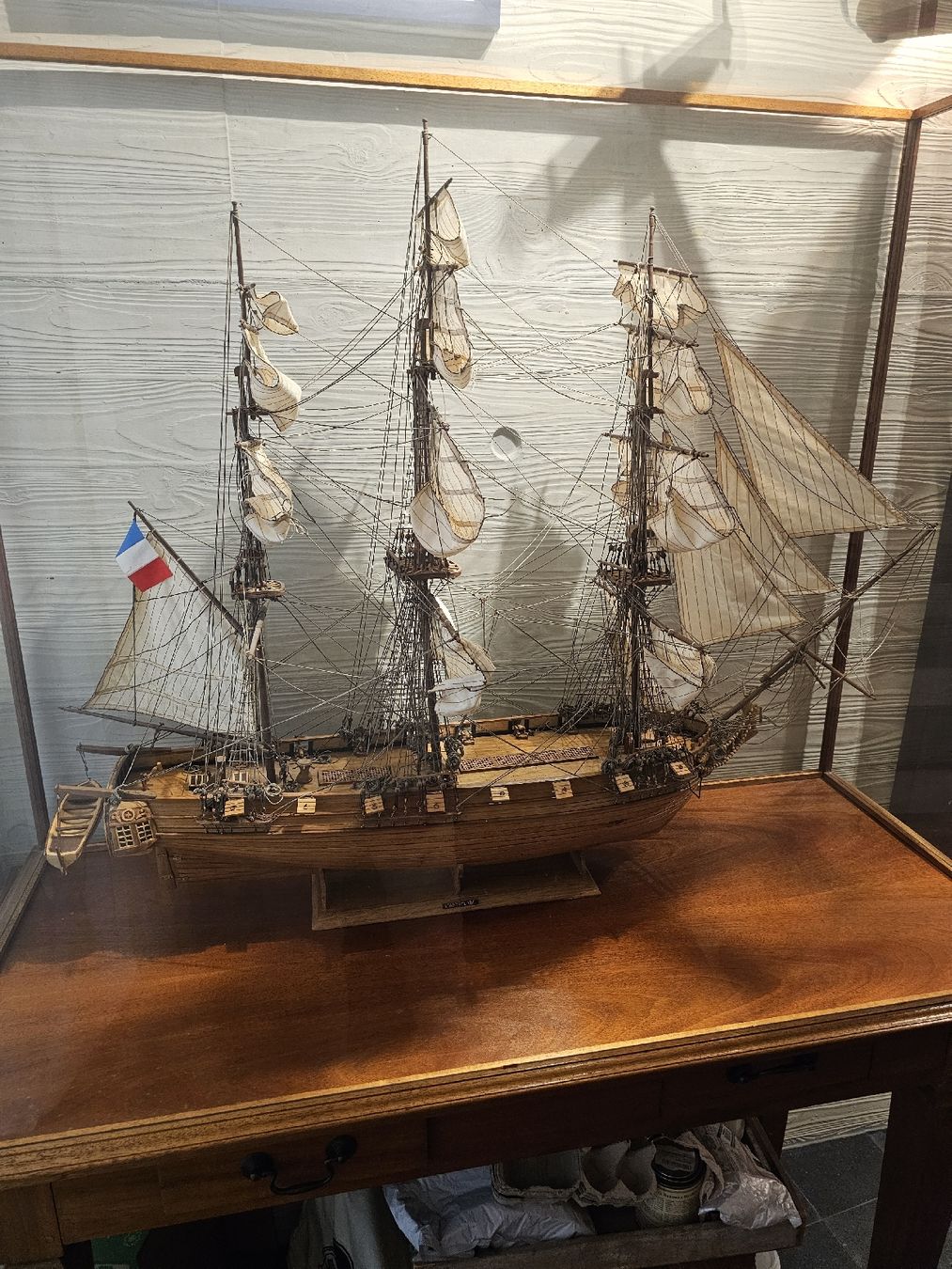 Kits de montage: Superbe maquette de bateaux en teck – D'occasion à Petit-Lancy par ericgenton 2