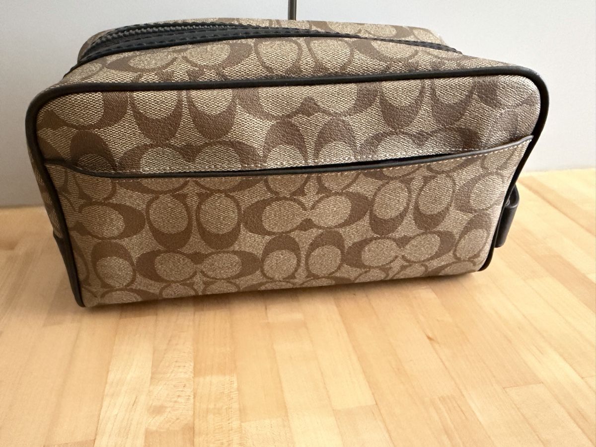 Coach Trousses de maquillage: Coach Kulturbeutel – D'occasion à Baar par Fashionlover97 3