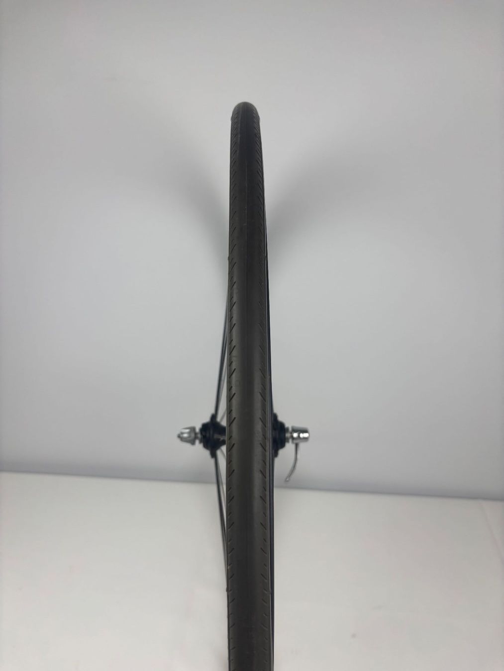 Campagnolo Pneumatici & Ruote complete: Fahrrad Renn Rad – Usato da Wettingen venduto da Wendemarket 6