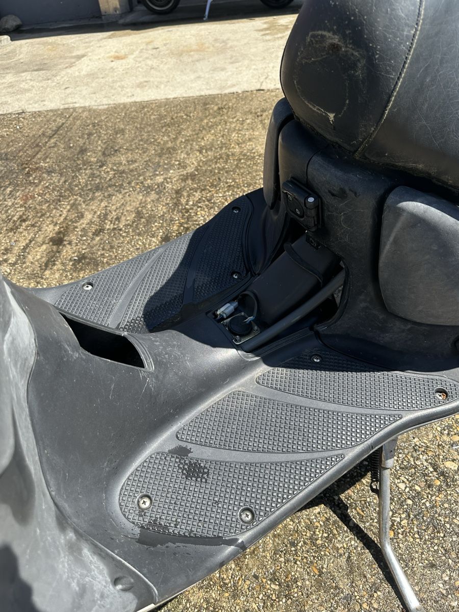 Aprilia Scooter: Aprilia Mojito 125 Custom 125 – Difettoso da Treycovagnes venduto da Campingcar65 6