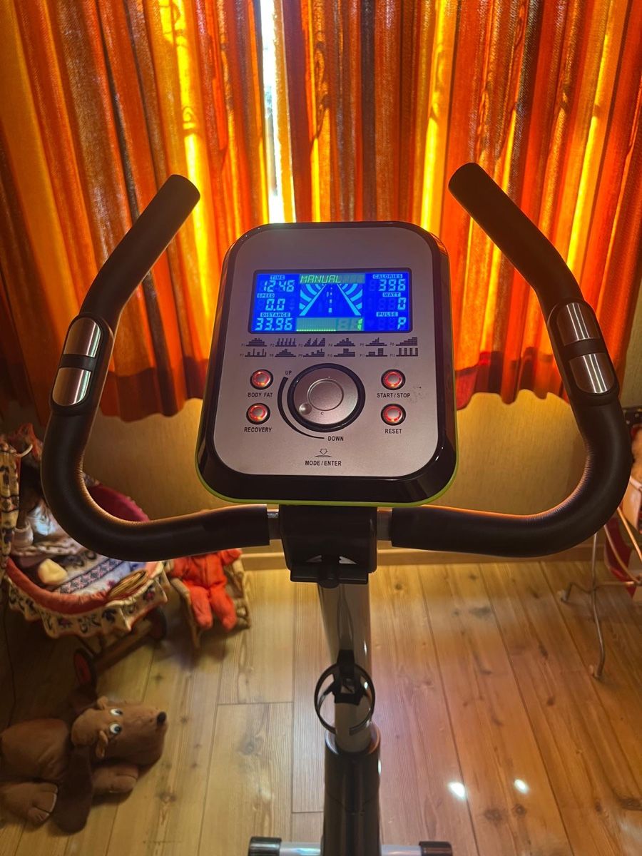 Hometrainer: Heimtrainer - Ergometer Au-022B – Usato da Sirnach venduto da Famisa 6