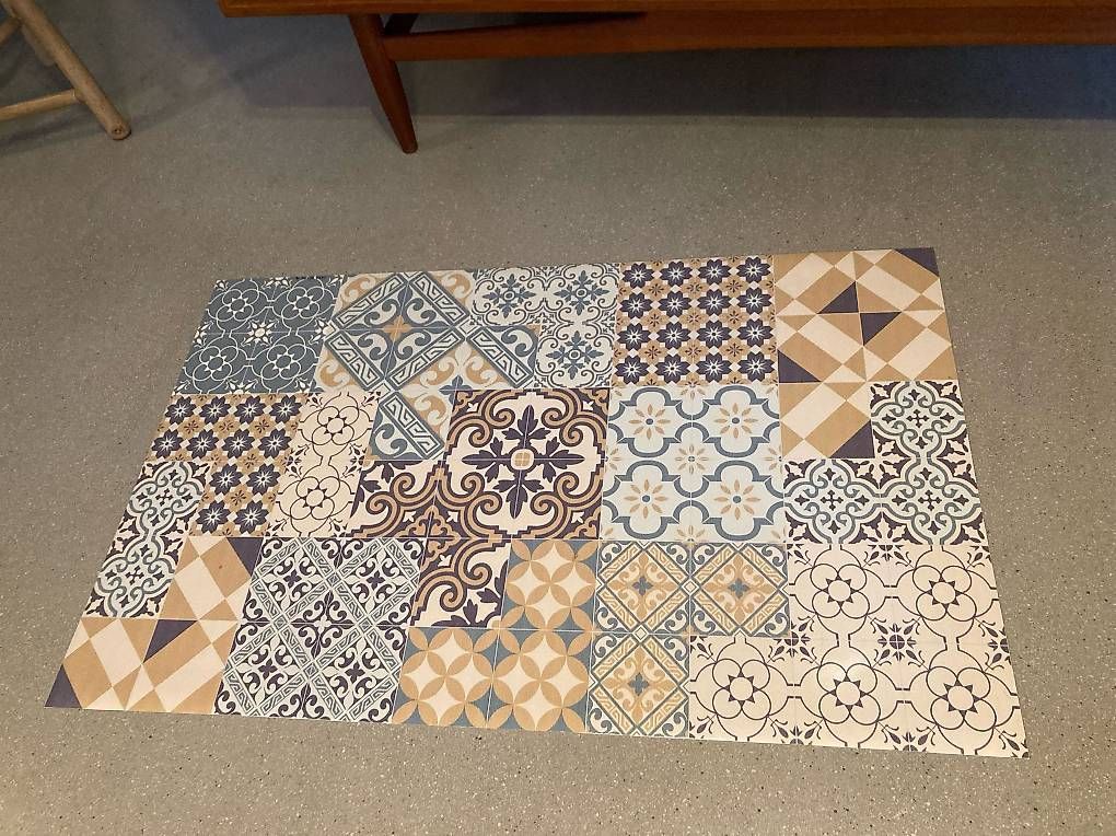 Tappeti: Vinyl Teppich Beija Flor – Usato da Bern venduto da davenzin