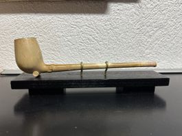 Pipe en terre Gambier montée sur socle