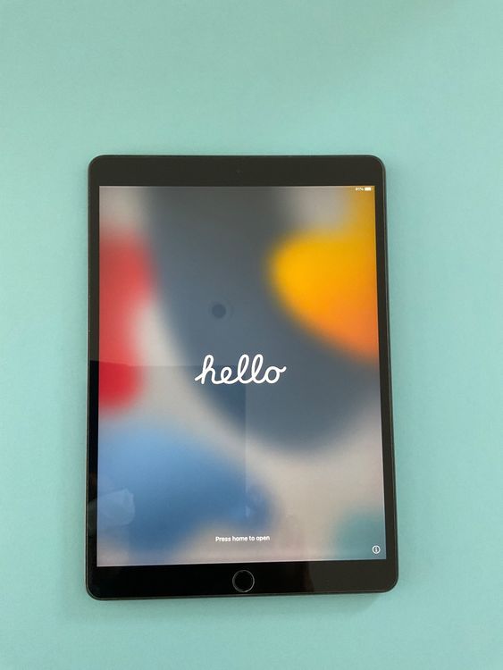 iPad Air 3. Generation 256 GB WiFi space grey | Kaufen auf Ricardo