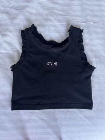 Haut court noir, NEUF, Sfera taille 4 ans