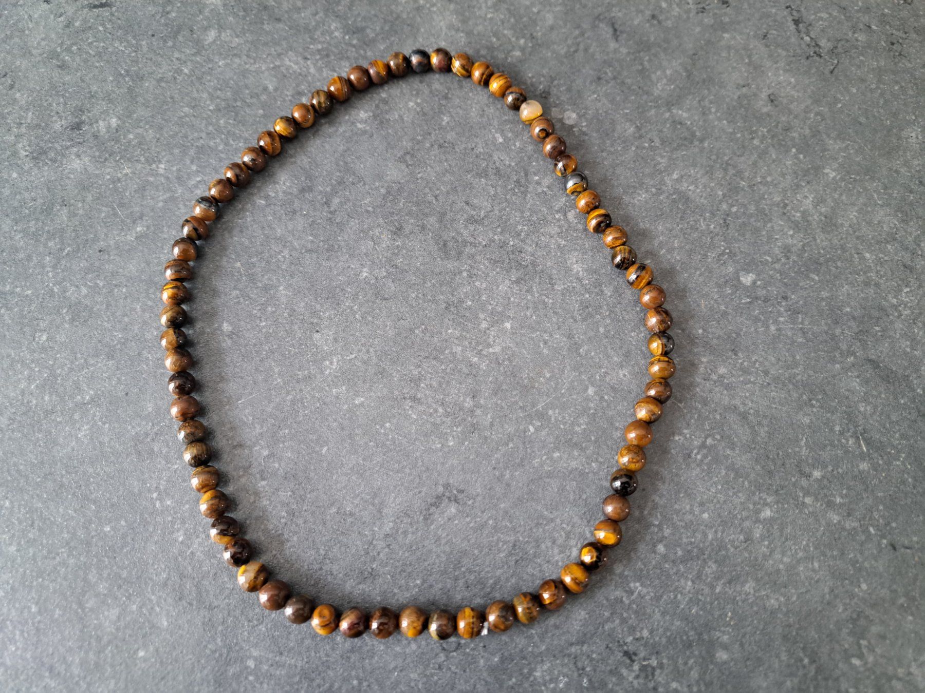 Catenine: Collier de perles Oeil de tigre – Nuovo e nell'imballaggio originale da St-Imier venduto da supernova21 1