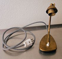 Tischleuchte Messing schwarz Vintage Design gebraucht