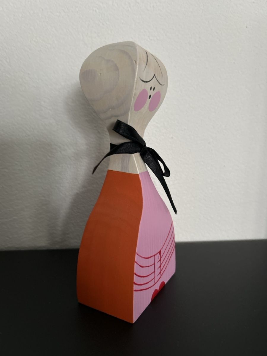 Vitra Tutte le decorazioni: Vitra Wooden Doll Nr. 2 – Nuovo (secondo la descrizione) da Itingen venduto da ella308874 1