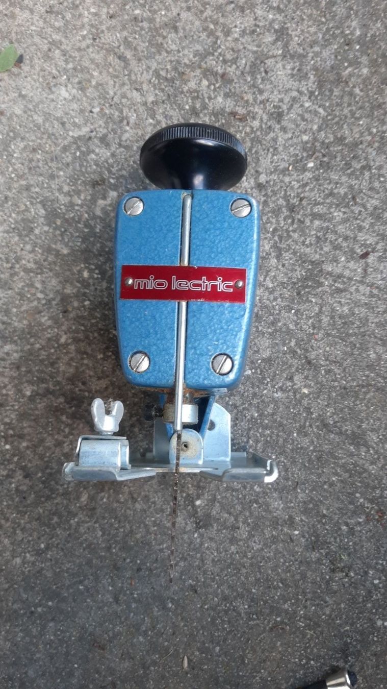 Seghe: Antike Vintage Stichsäge Mio lectric – Difettoso da Wil SG venduto da AmandaCreations 1