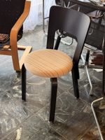 Artek Stuhl 66 Chair Alvar Aalto gepolstert