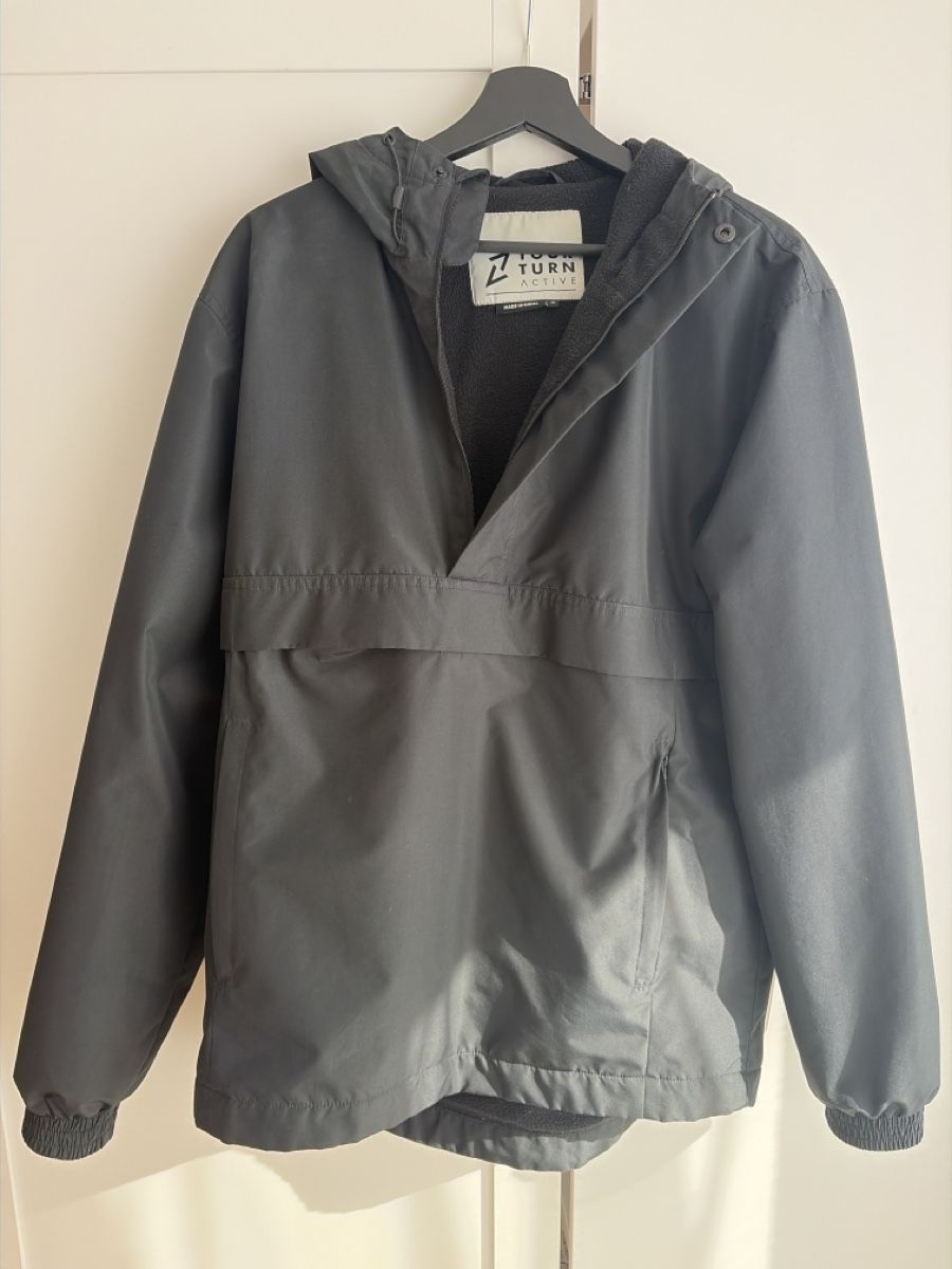 Giacche: Jacke schwarz half zip – Usato da Zürich venduto da Vittelo 1
