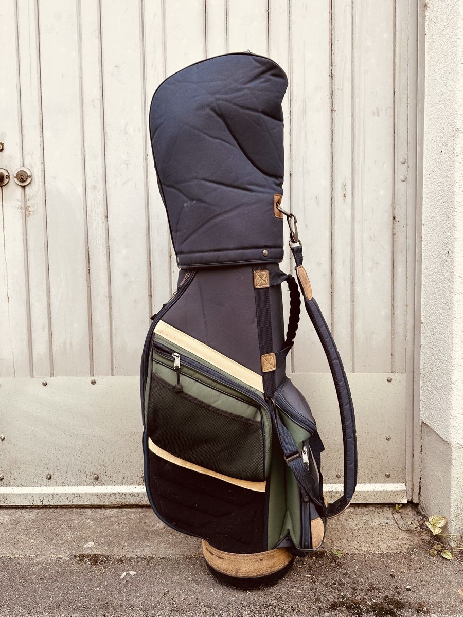 Borse: Golfbag dunkelblau mit Tragegurt gebraucht – Usato da Luzern venduto da ni-ko 2