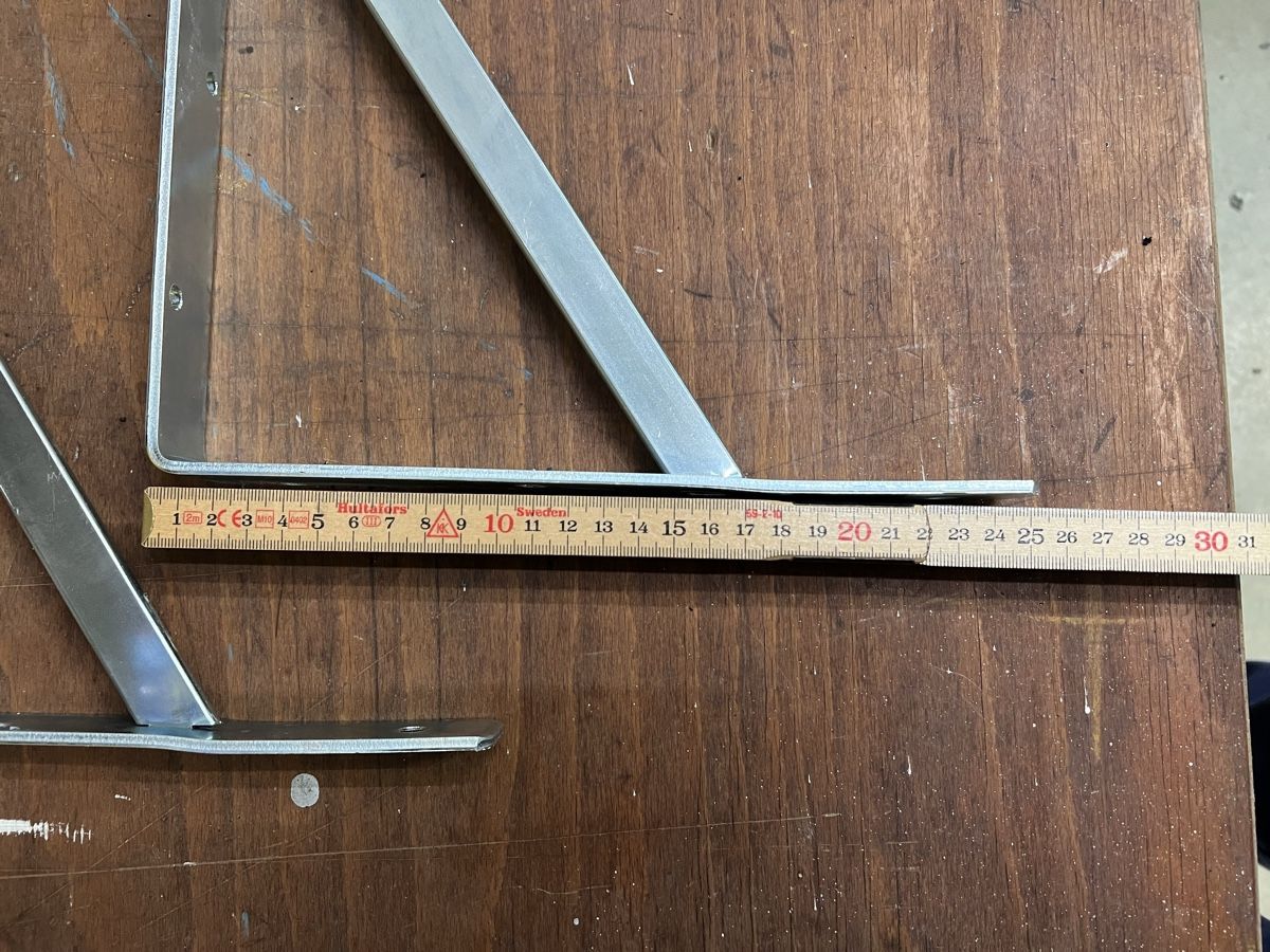 Balken: Tablarträger 2x – Gebraucht aus Oberbuchsiten von  1