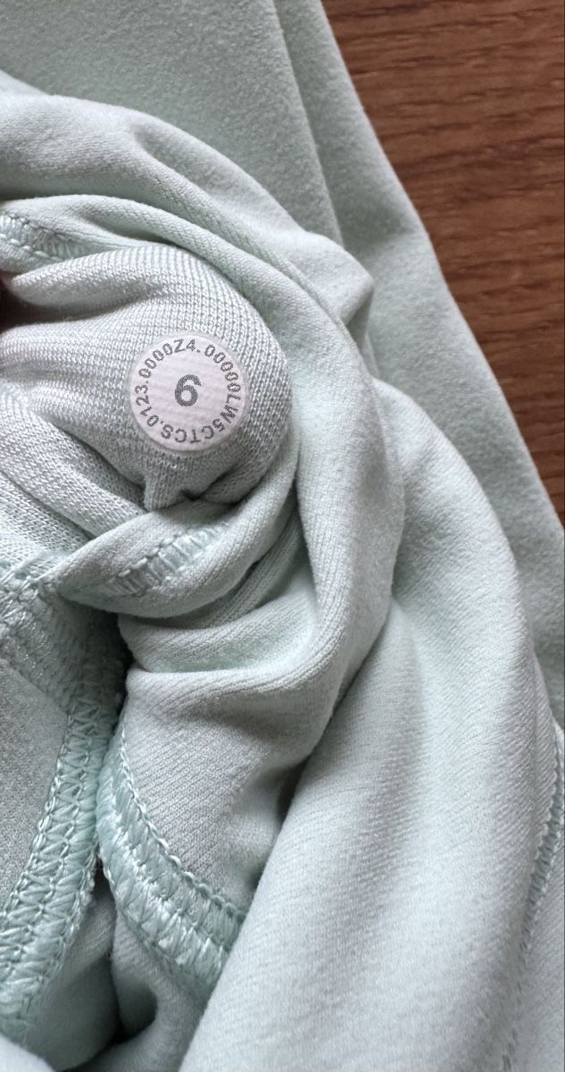 Lululemon Leggings: Original Lululemon Align Leggings – D'occasion à Bollodingen par ninjaZ 2