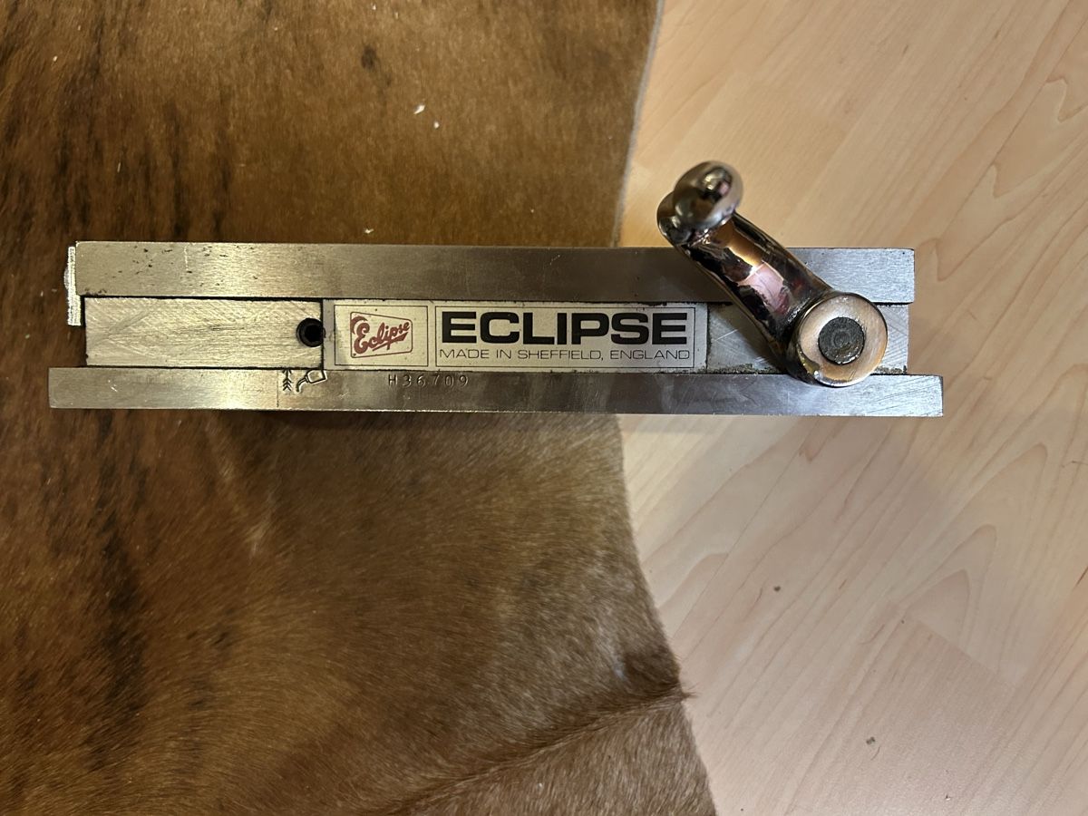 Alle Werkzeuge: Eclipse magnet – Gebraucht aus Rickenbach LU von Brutus05