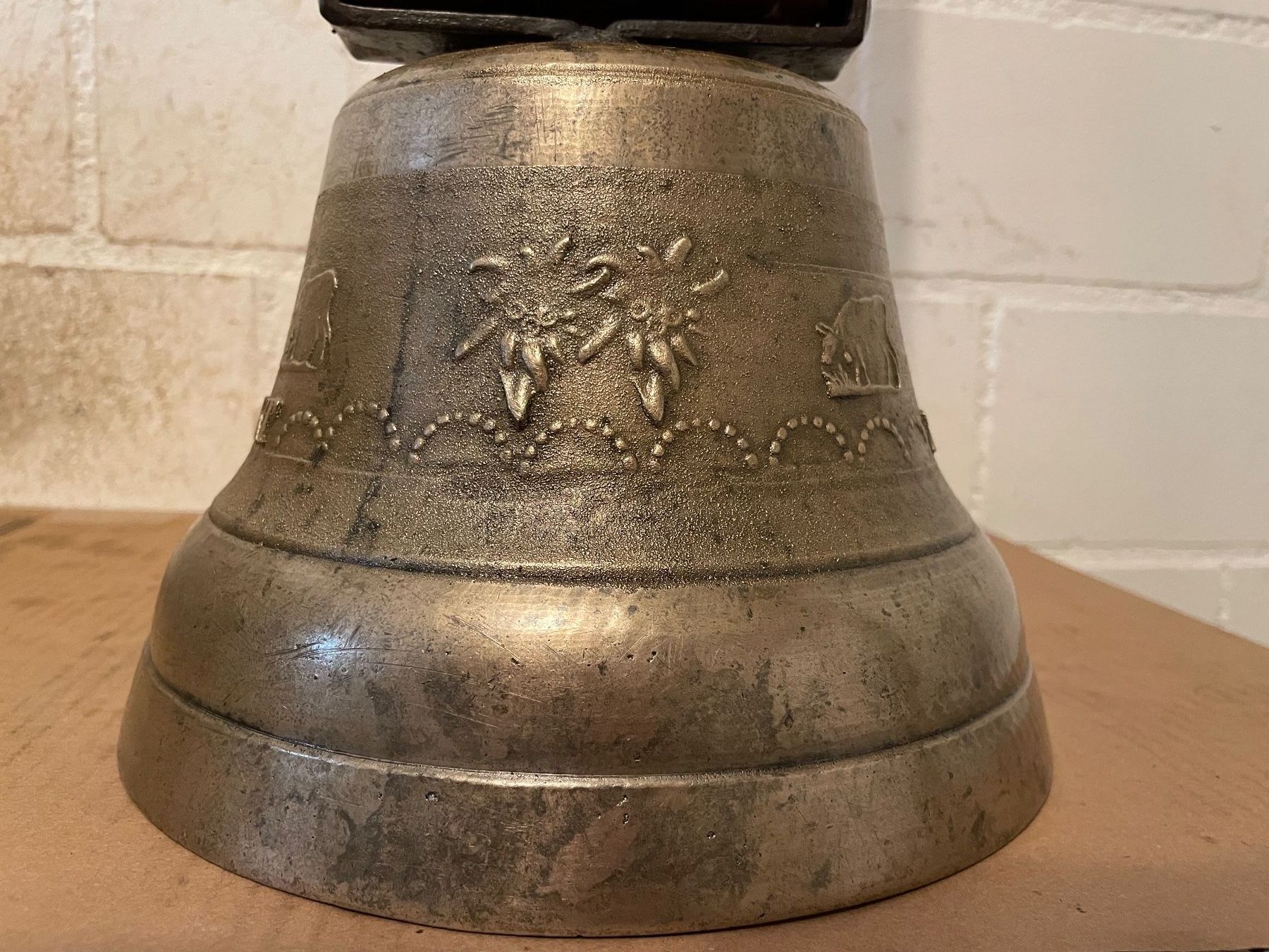 Campanacci mucche: Alte Peter Berger - Glocke 1961 ab 1.00 Fr. – Usato da Birrhard venduto da magisto52 5
