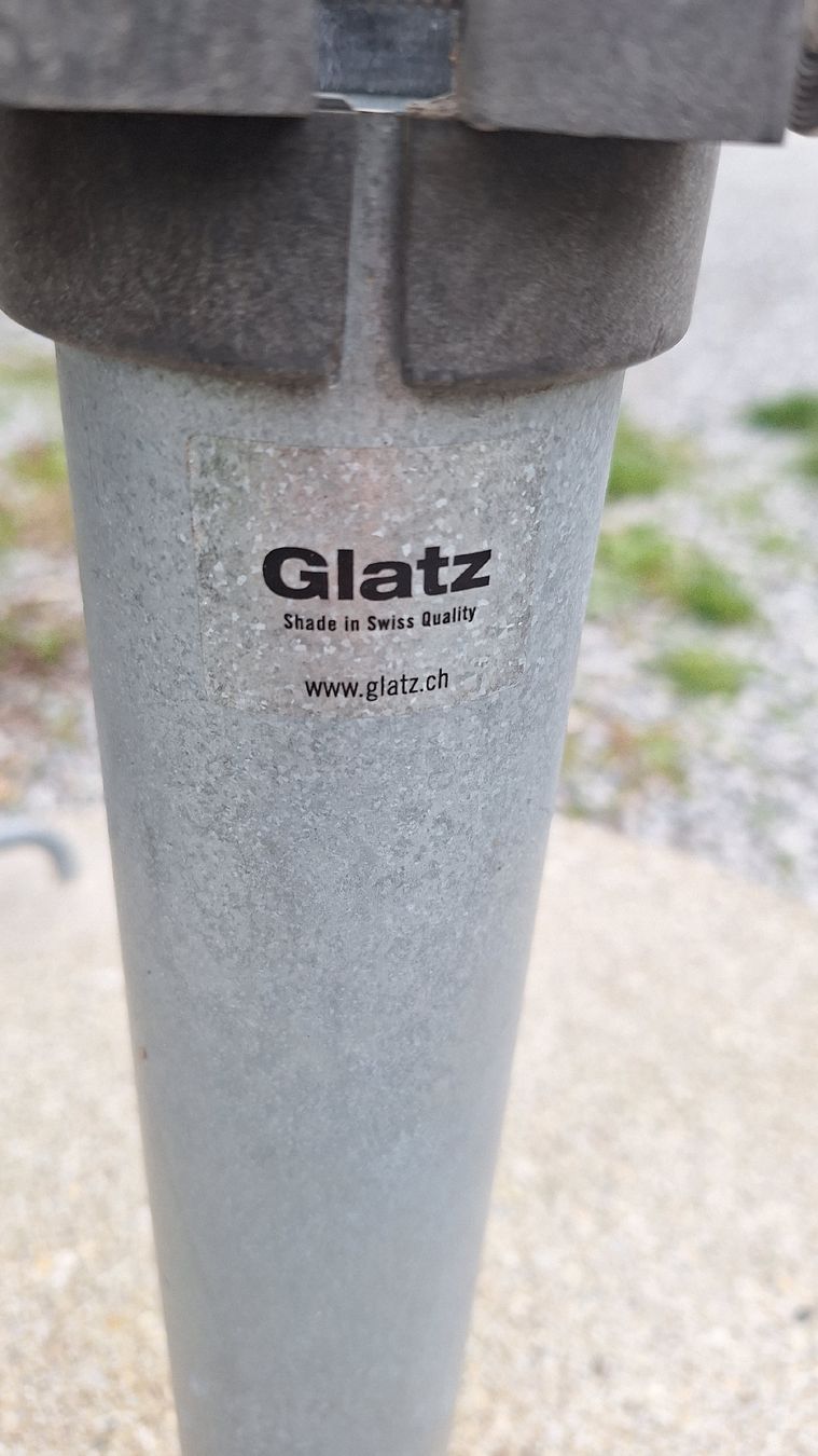 Glatz Altro: Glatz Sonnenschirm-Sockel – Usato da Zell ZH venduto da Patricia60 2