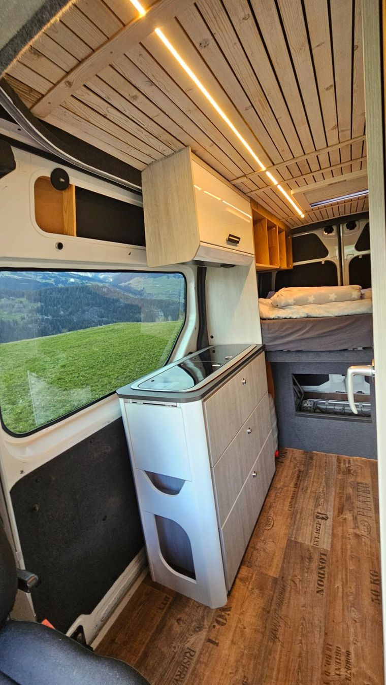 Renault Veicoli da campeggio: Wohnmobil/Camper Renault Master – Usato da Obersaxen venduto da Buehrerlf4 8