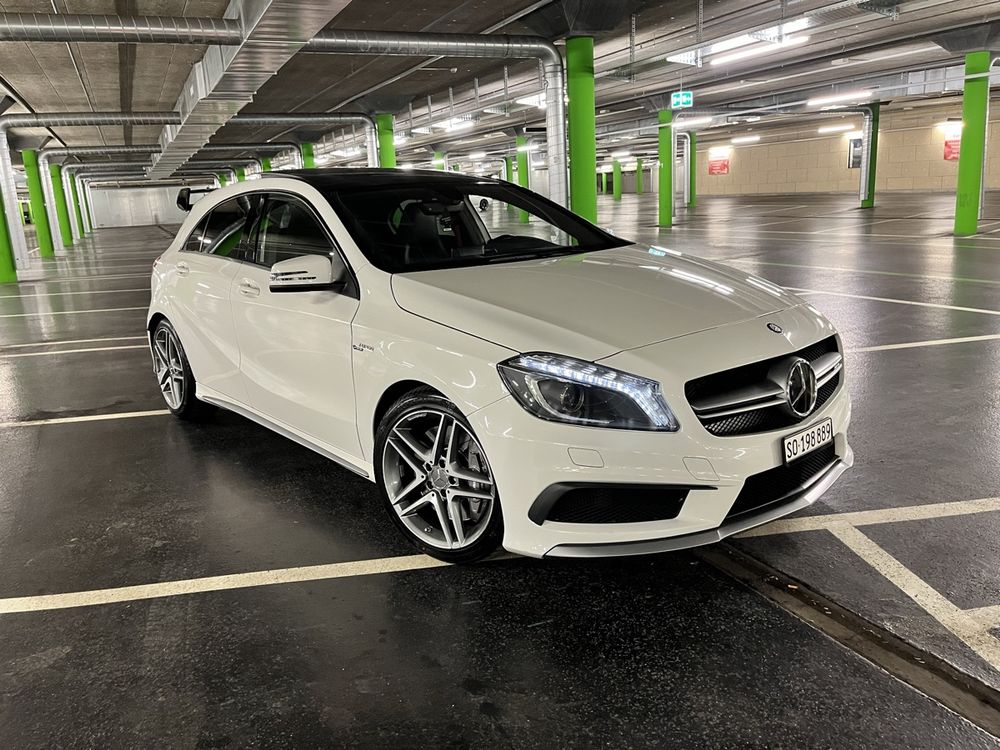 Mercedes A45 AMG