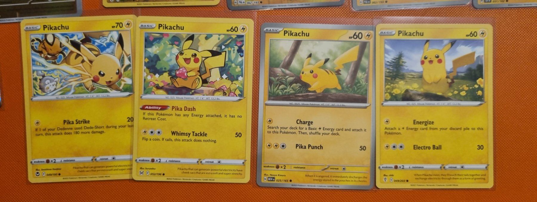 Pokémon Cartes à collectionner: Pikachu Kartenbundle Englisch – D'occasion à Bichelsee par Kompiuter 4