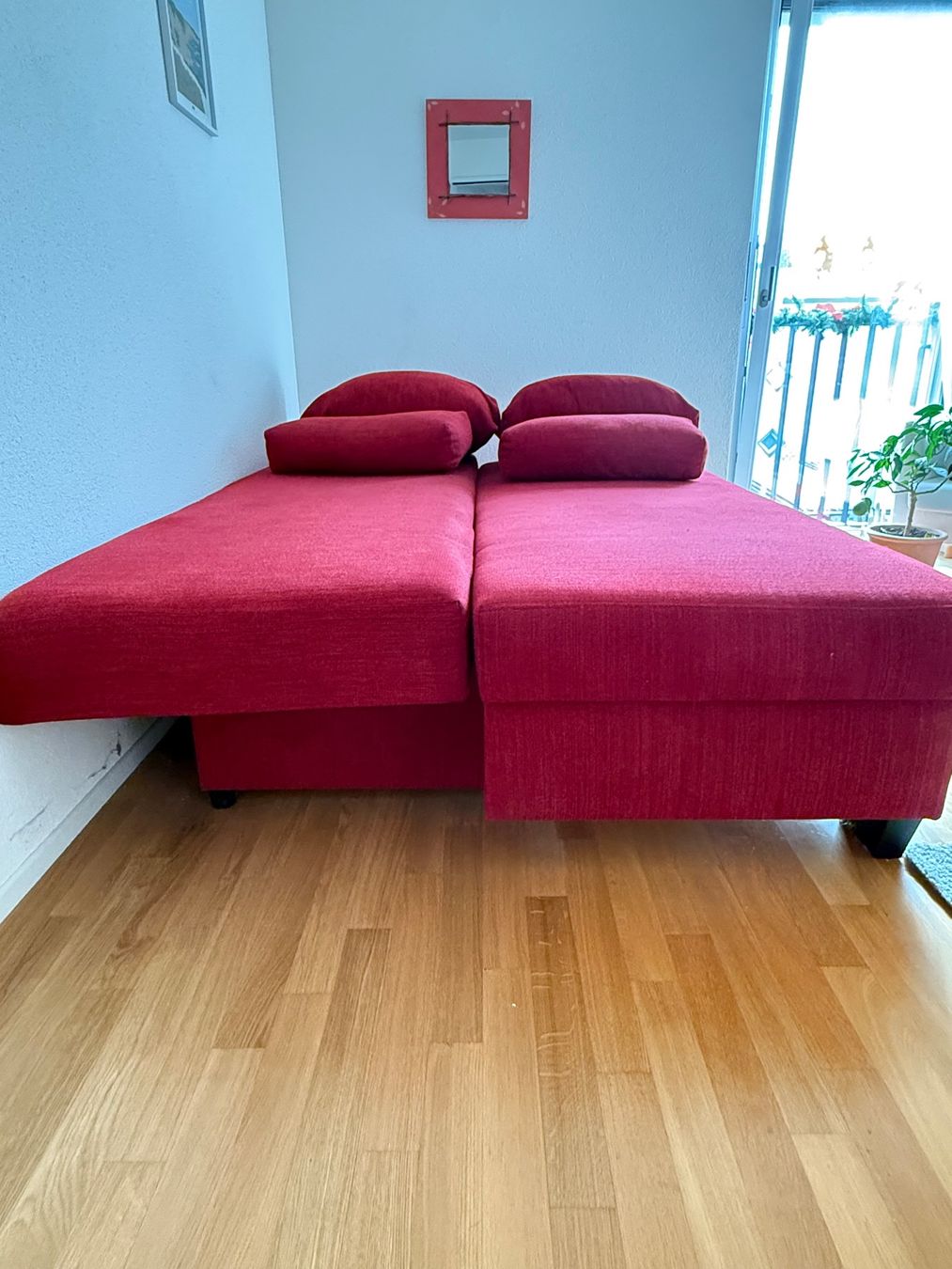 Divani: Schlafsofa in Rot – Usato da Neuhausen am Rheinfall venduto da nat_g9fj 3