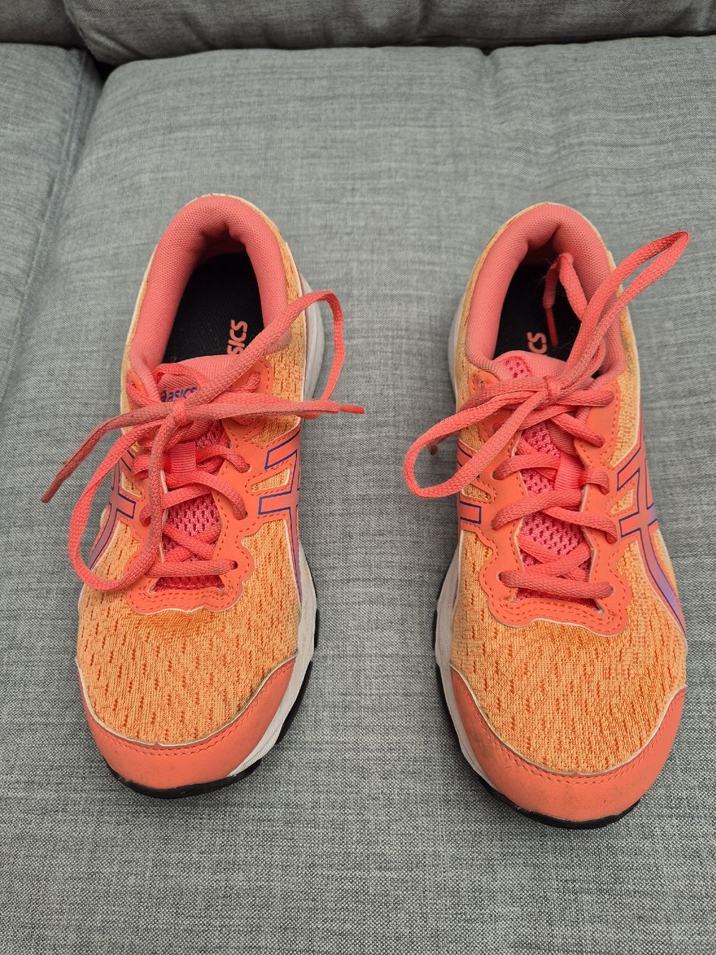 Asics Chaussures hommes: Kinder Laufschuh Asics – D'occasion à Baden par Family_in_Baden 6