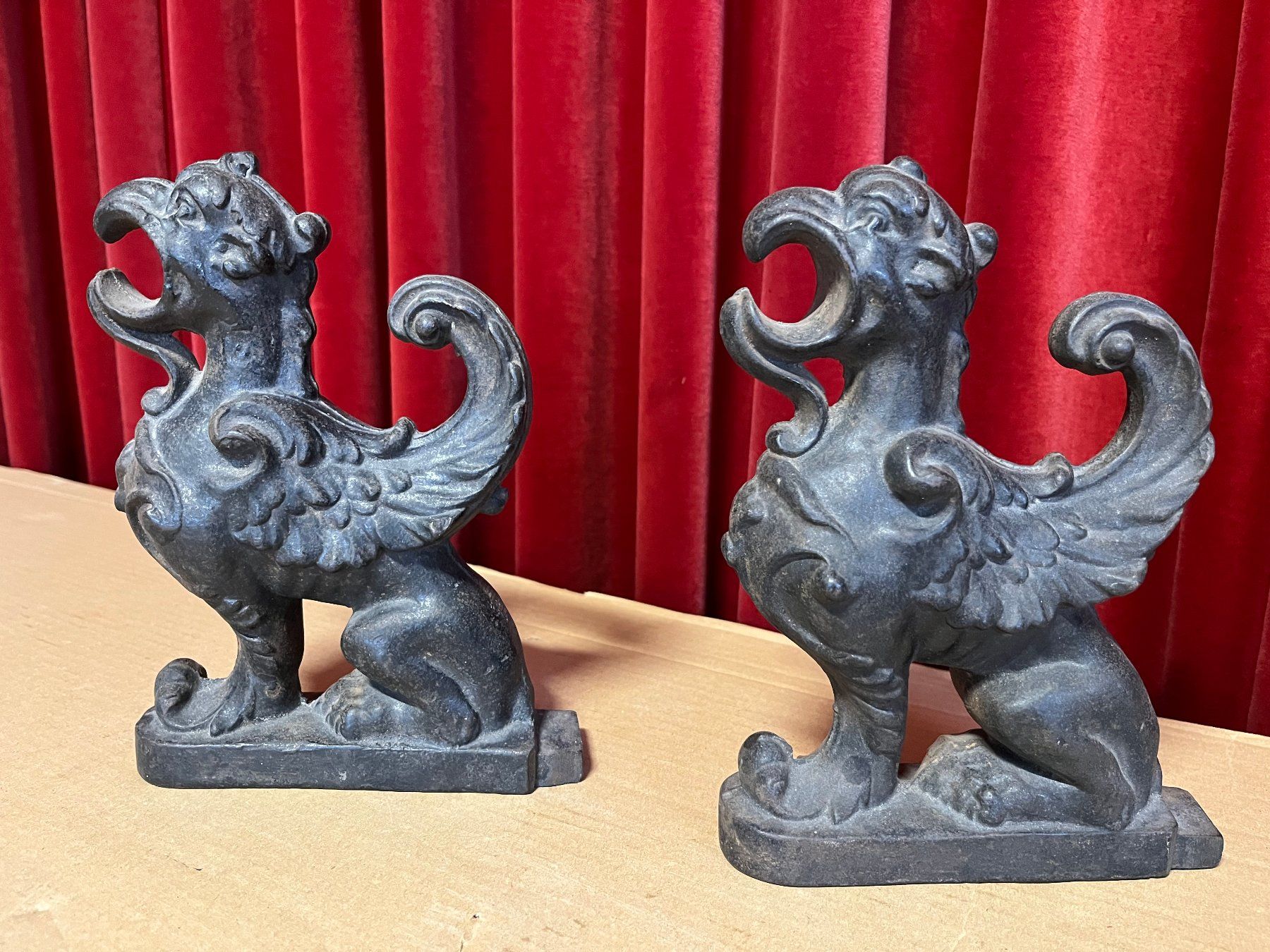 Statuette: Kaminfiguren Gusseisenfiguren antik – Usato da Unterkulm venduto da Fabulirius