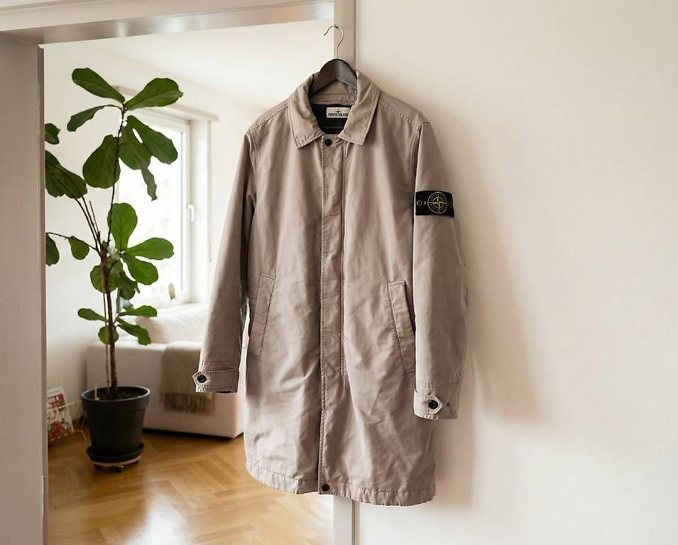 Manteaux: Stone Island Mantel in Grösse L – D'occasion à Zürich par Argunuysal