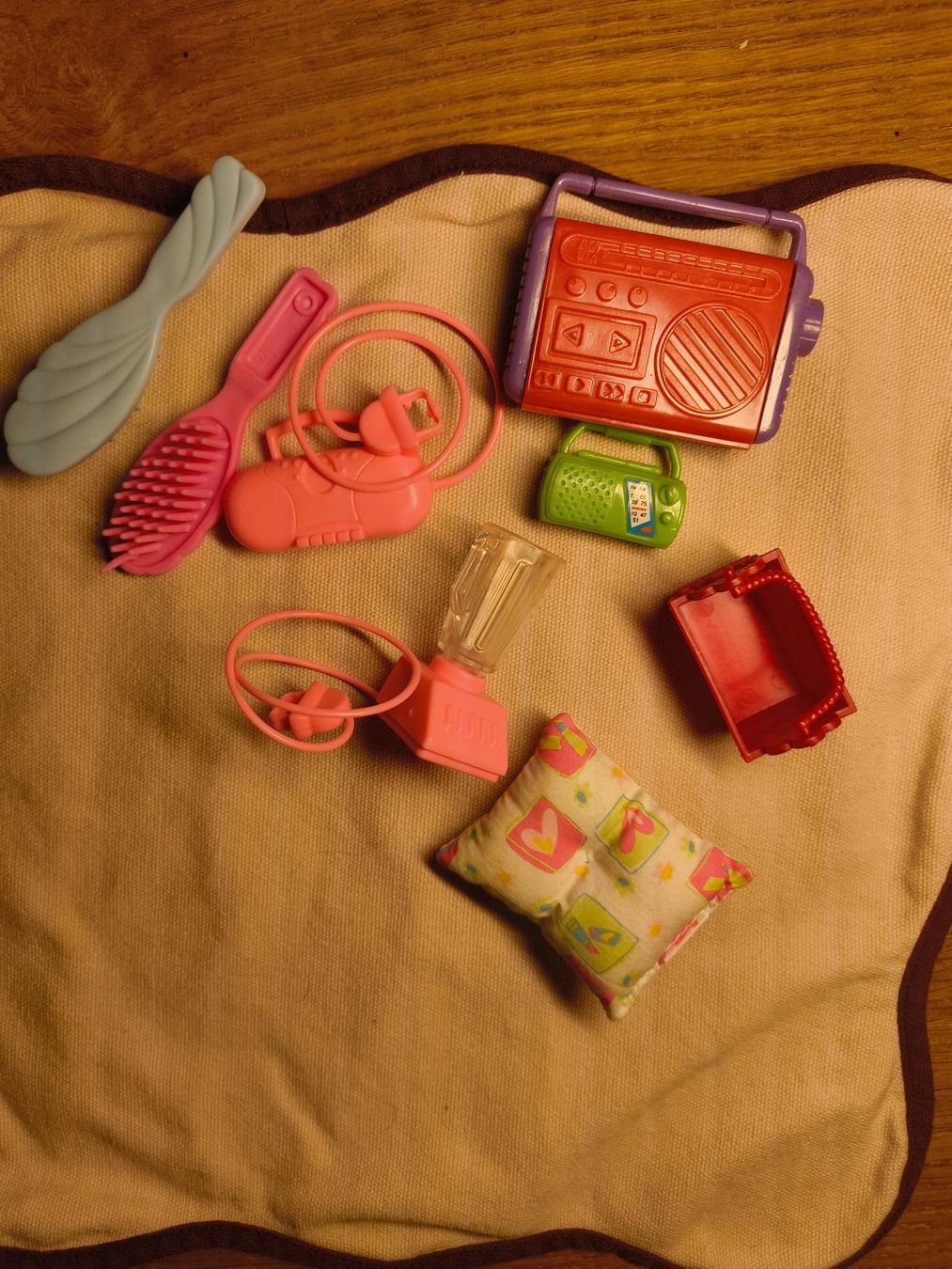Puppen: Barbie Küchenzubehör etc – Gebraucht aus Zürich von maz_jj2t