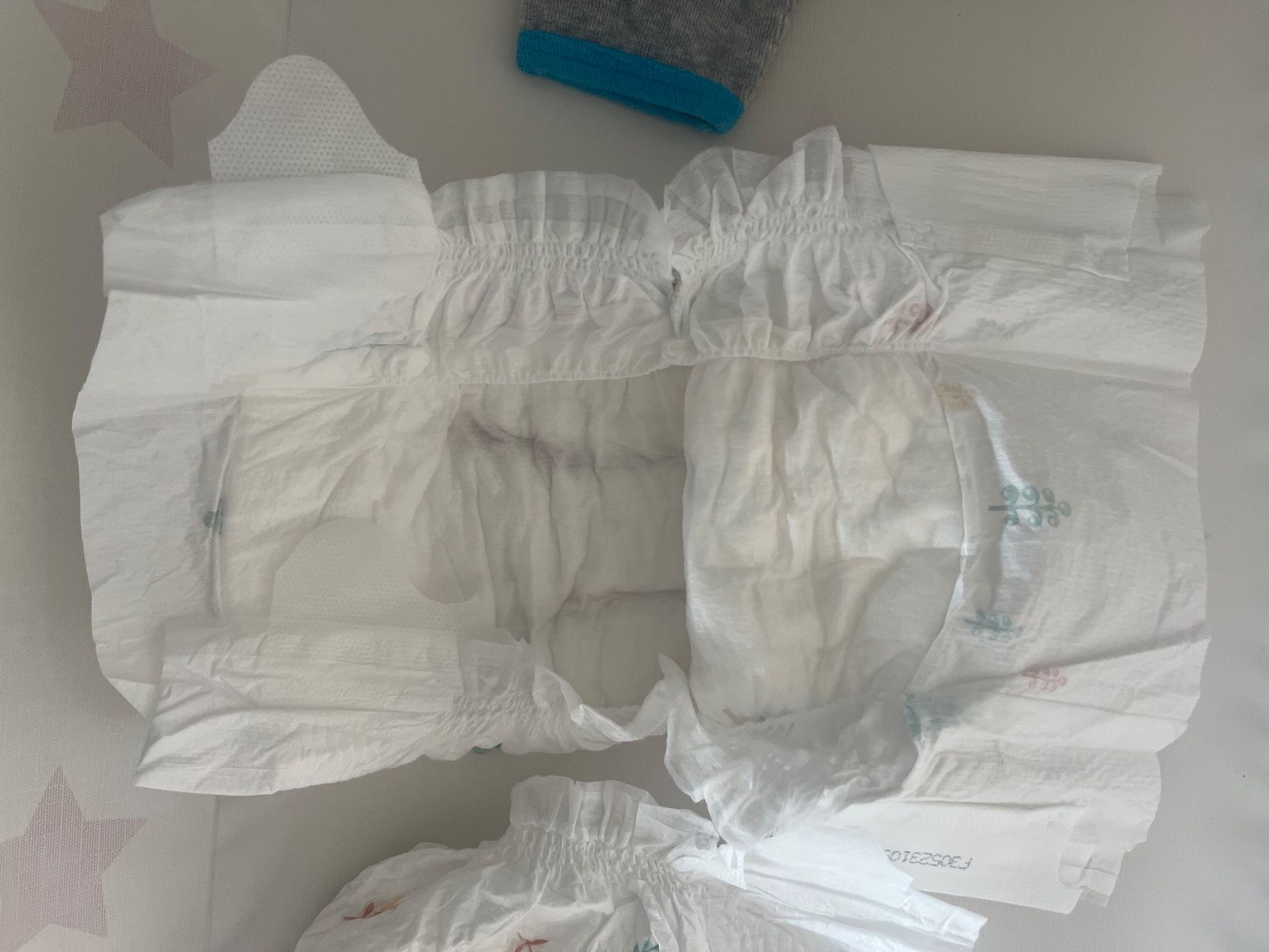 Secchi per pannolini & Pannolini: Couches bébé taille 3 ( ~2-4 mois – Nuovo e nell'imballaggio originale da Nyon venduto da schoettlij 1
