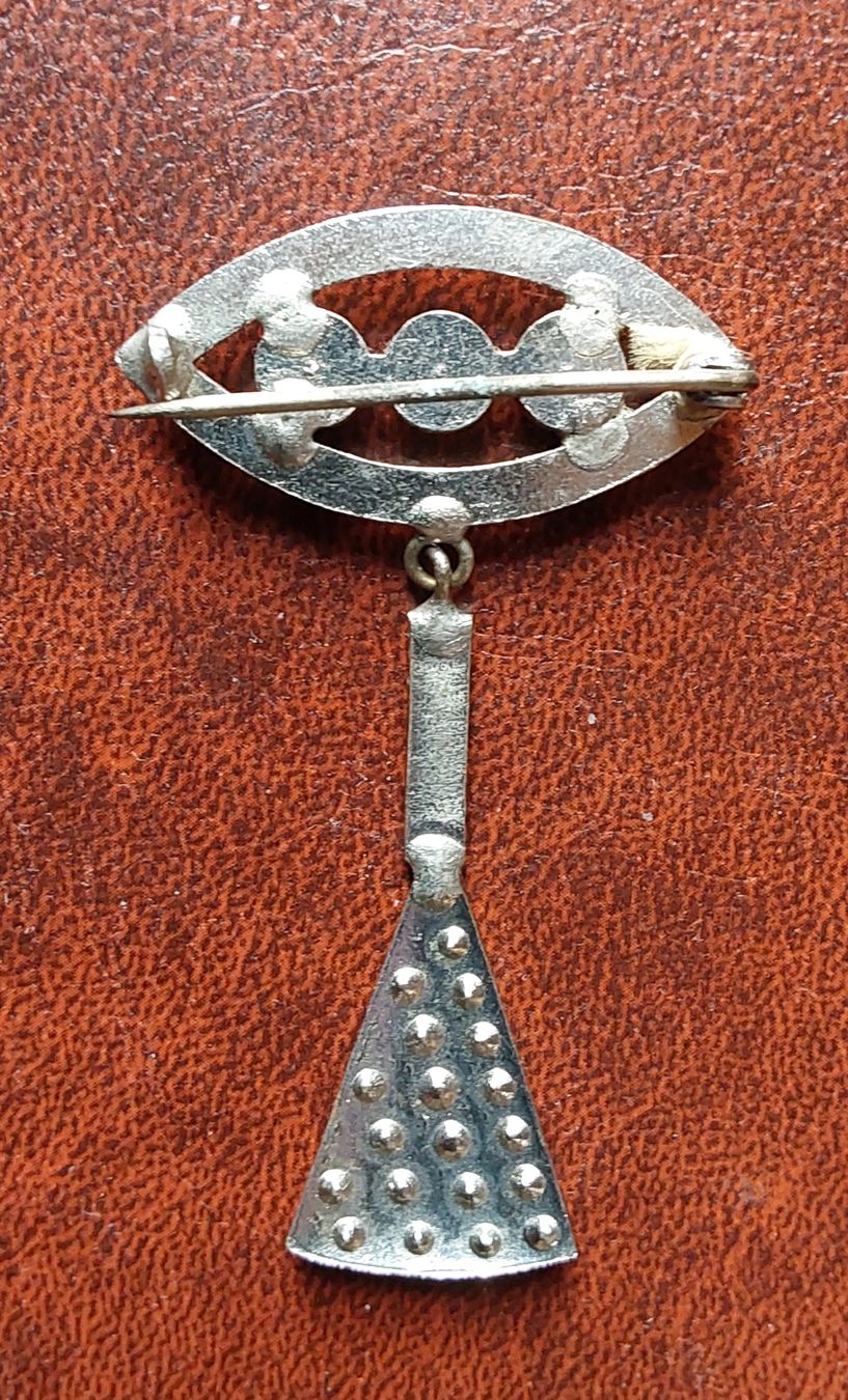 Manschettenknöpfe: Vintage Manschettenknöpfe & Brosche, Set, Goldfarben – Gebraucht aus Windisch von Benji026 2