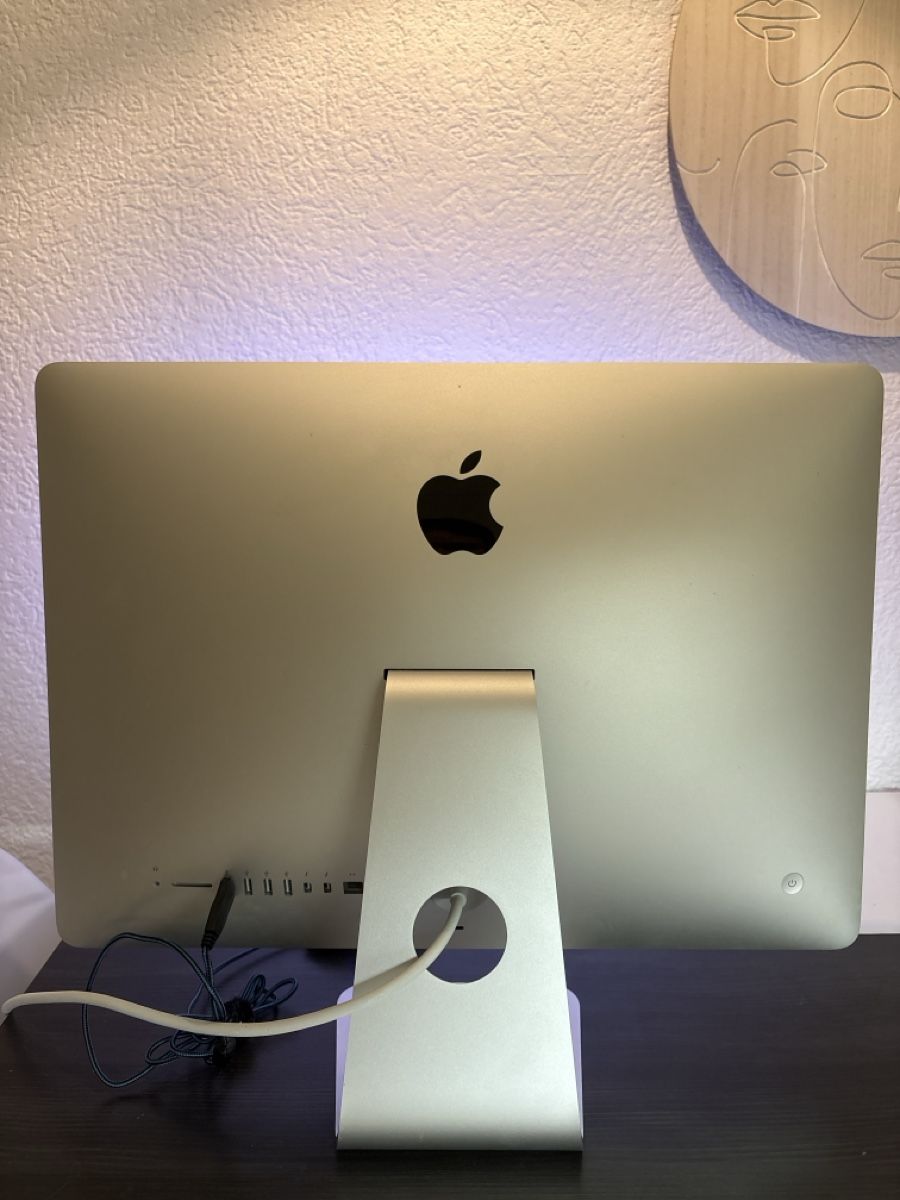 Apple PC: macOS iMac 21.5-inch, late 2013 – Usato da Bern venduto da jan_nn8m 1