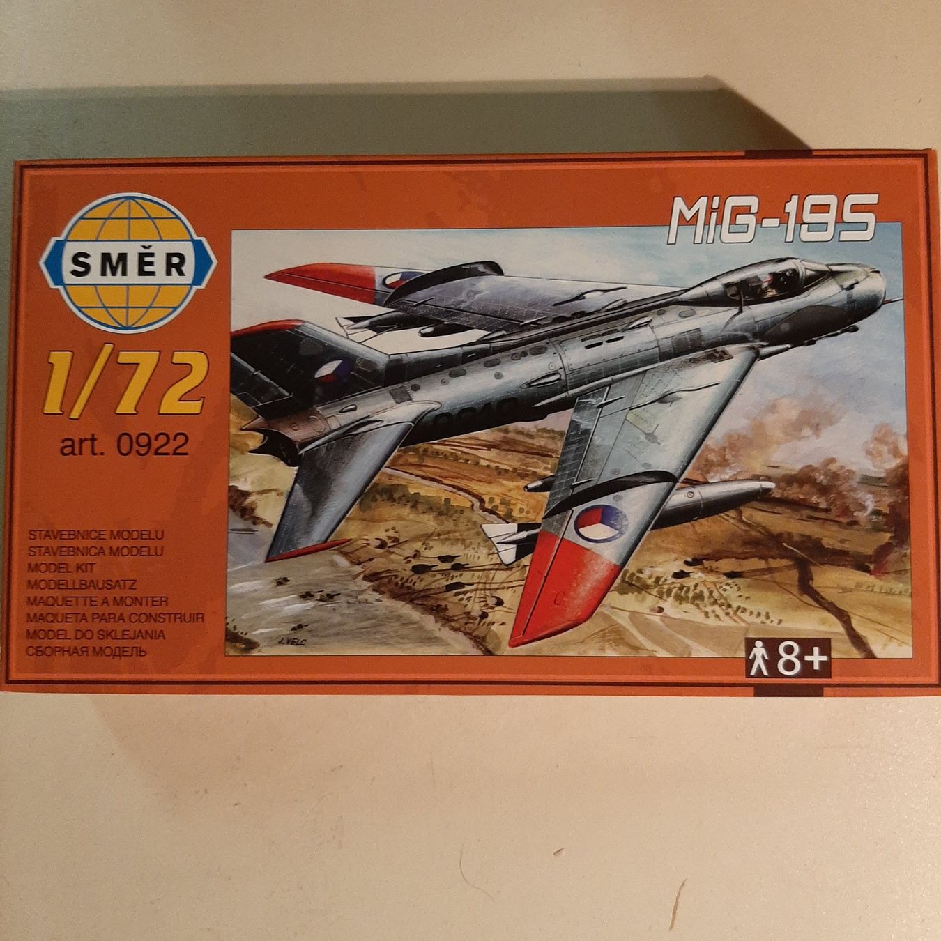 Kits de montage: 1532 ... MIG-19 S ... SMER 0922 – Neuf (Voir description) à Bonstetten par Benibanny59