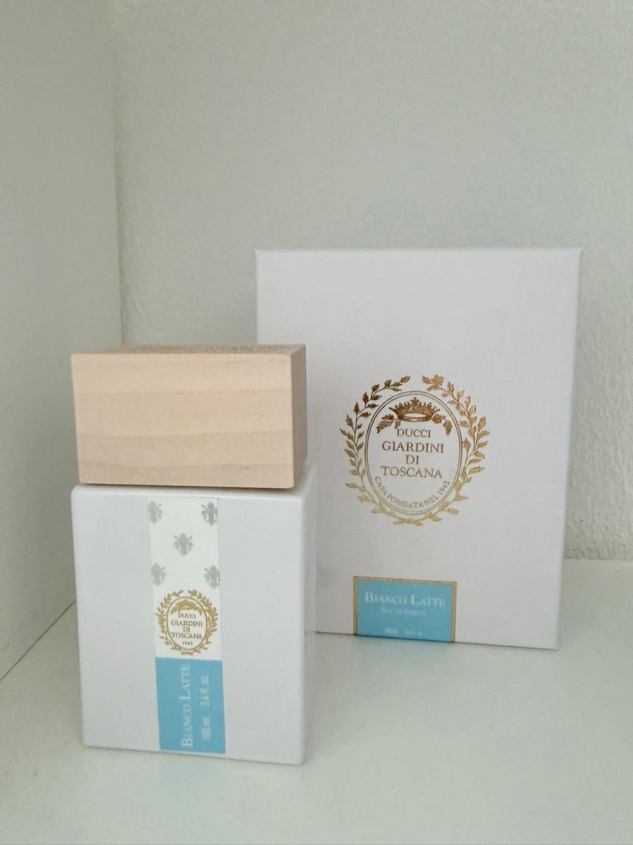 Profumi & Eau de Toilette: Bianco Latte 100ml Perfume - Full Bottle & Box – Nuovo (secondo la descrizione) da Riehen venduto da Luckyme1