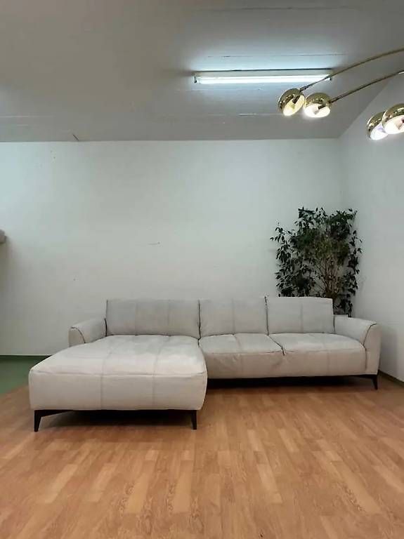 Divani: Wunderschönes Ecksofa in Creme-Beige – Usato da Effretikon venduto da Aura_Briner 2