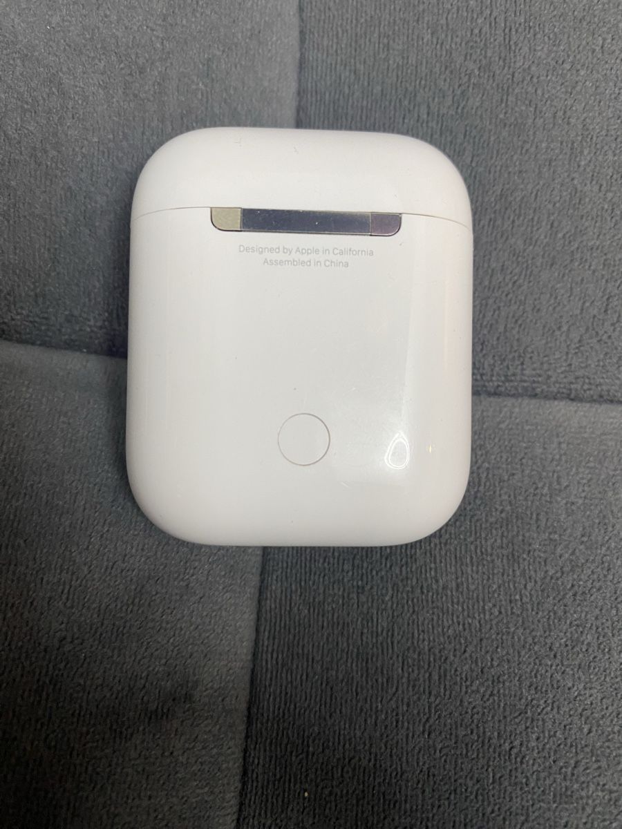 Apple Cuffie: Apple AirPods mit Ladecase und originalbox – Difettoso da Buonas venduto da vonRich 2