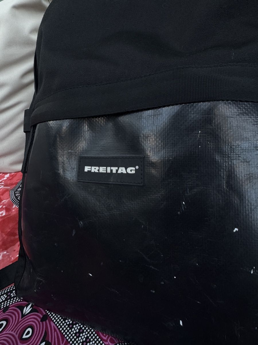 Freitag Zaini: Schwarzer Freitag Rucksack Malcom F601 – Usato da Chur venduto da arxi 2