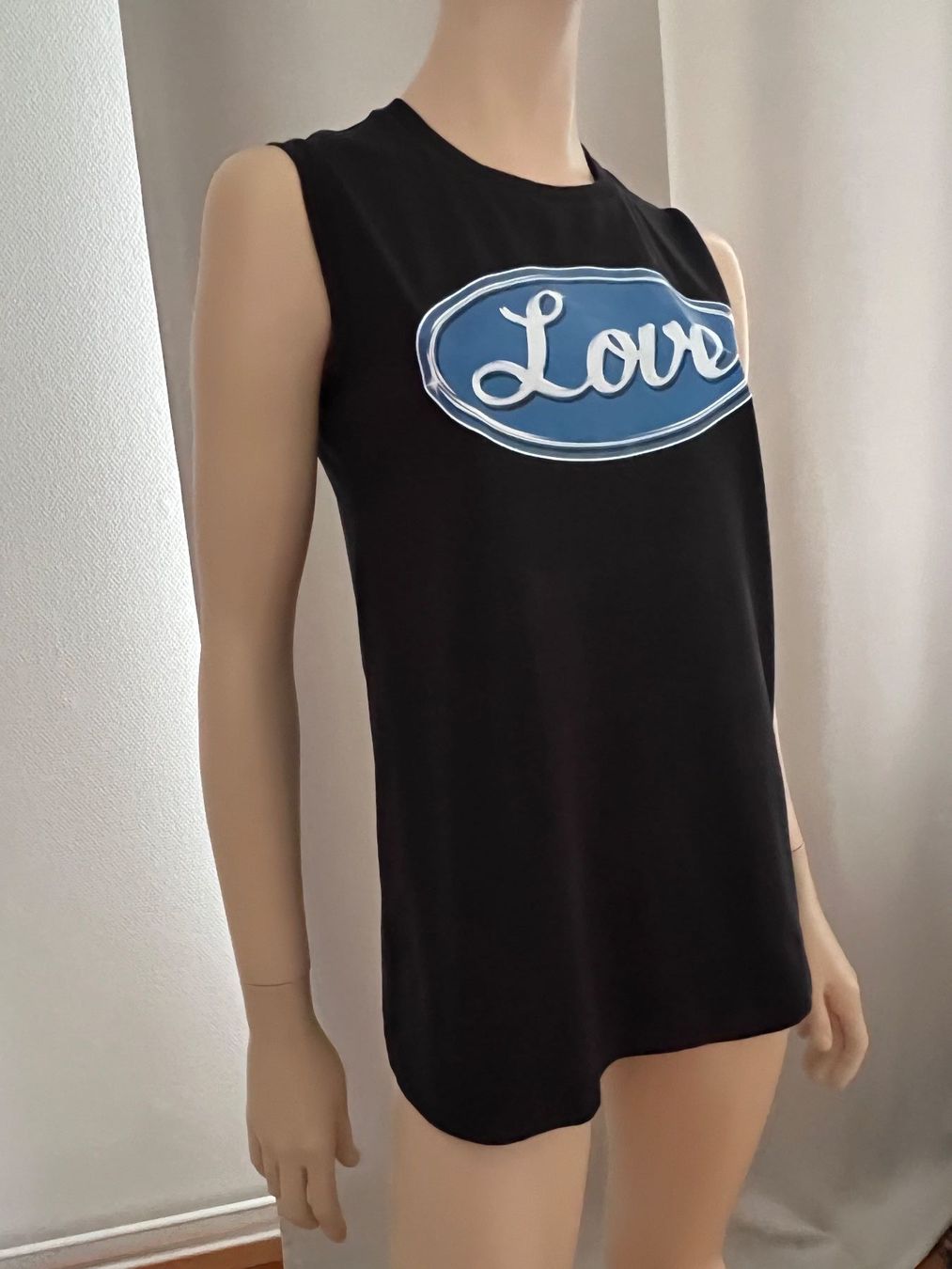 Moschino Tops: Love Moschino Top Grösse 38 – Gebraucht aus Zürich von ost_5sdl 2