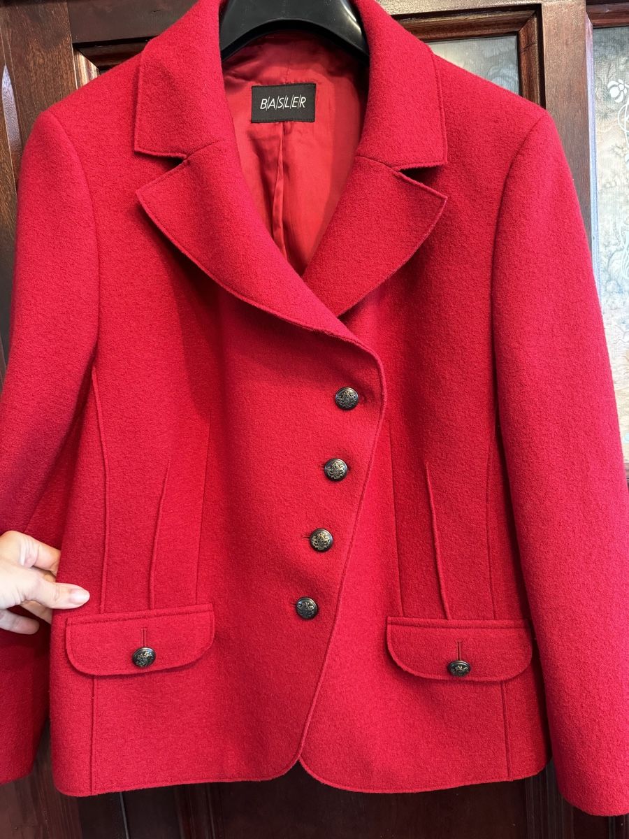 Basler Jacken: Basler Blazer 100% Schurwolle – Gebraucht aus Obfelden von cesarina10