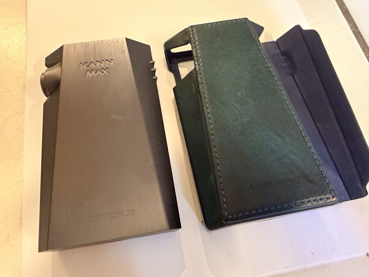 Astell & Kern Lettore multimediale portatile: Astell&Kern KANN MAX inkl. Lederhülle – Usato da Thun venduto da ColCate 1