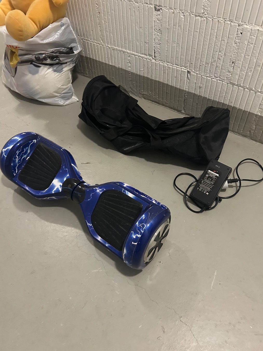 Hoverboards: Hoverboard blau mit blitzen und Zubehör – Gebraucht aus Wabern von belka72 2
