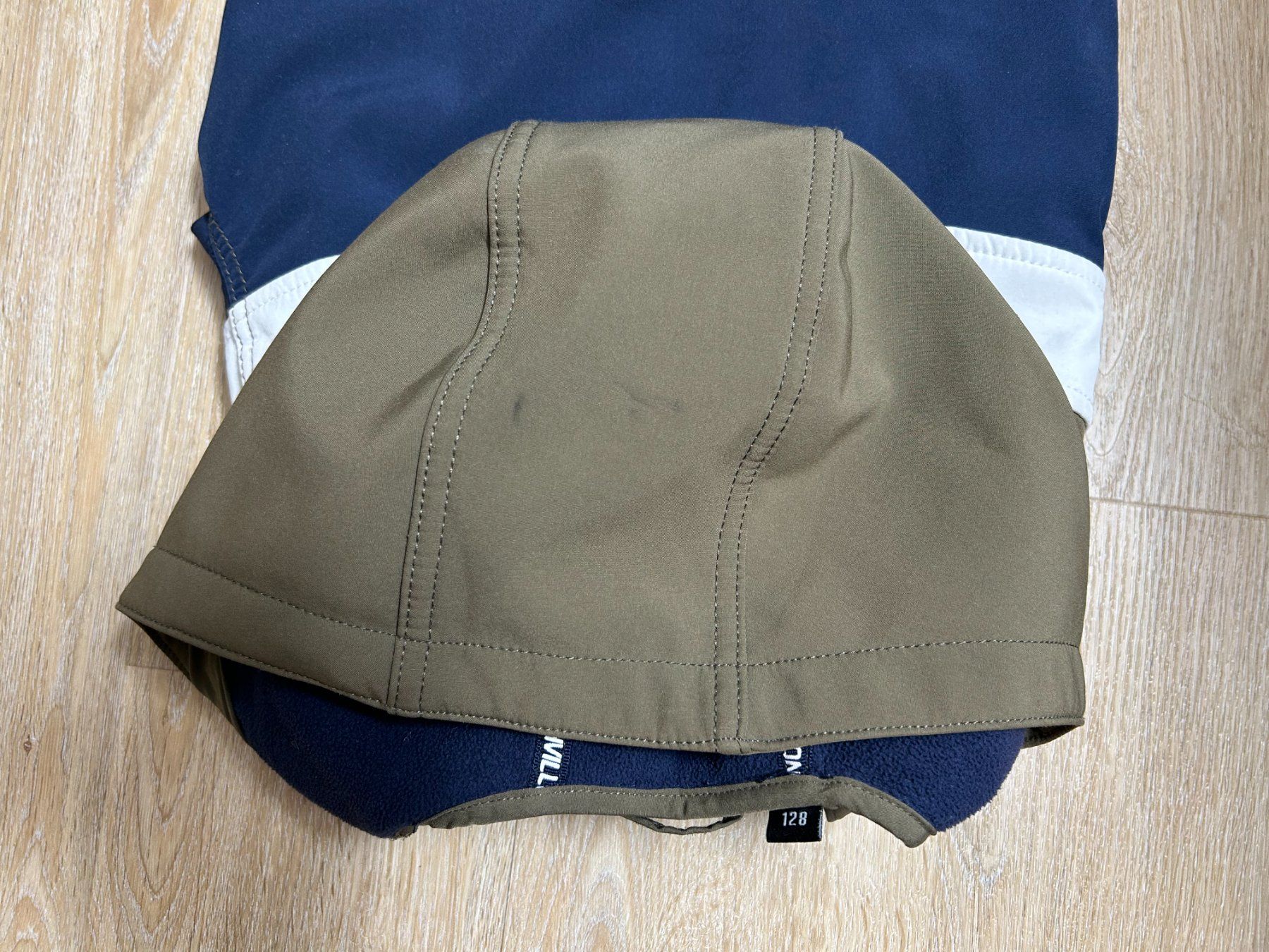 C&A Giacche & Cappotti: Softshelljacke Grösse 128 – Usato da Zumikon venduto da meter03 4