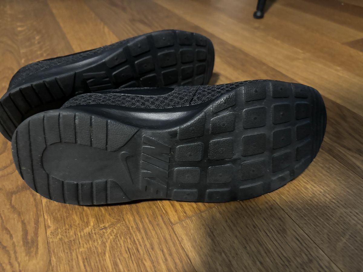 Scarpe da donna: Nike 37.5 – Usato da Buchrain venduto da Ham2383 1